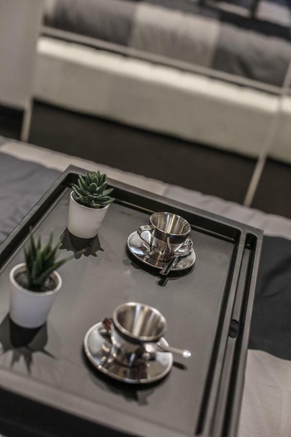 Stylish Apartment Near Duomo Milano Exteriör bild