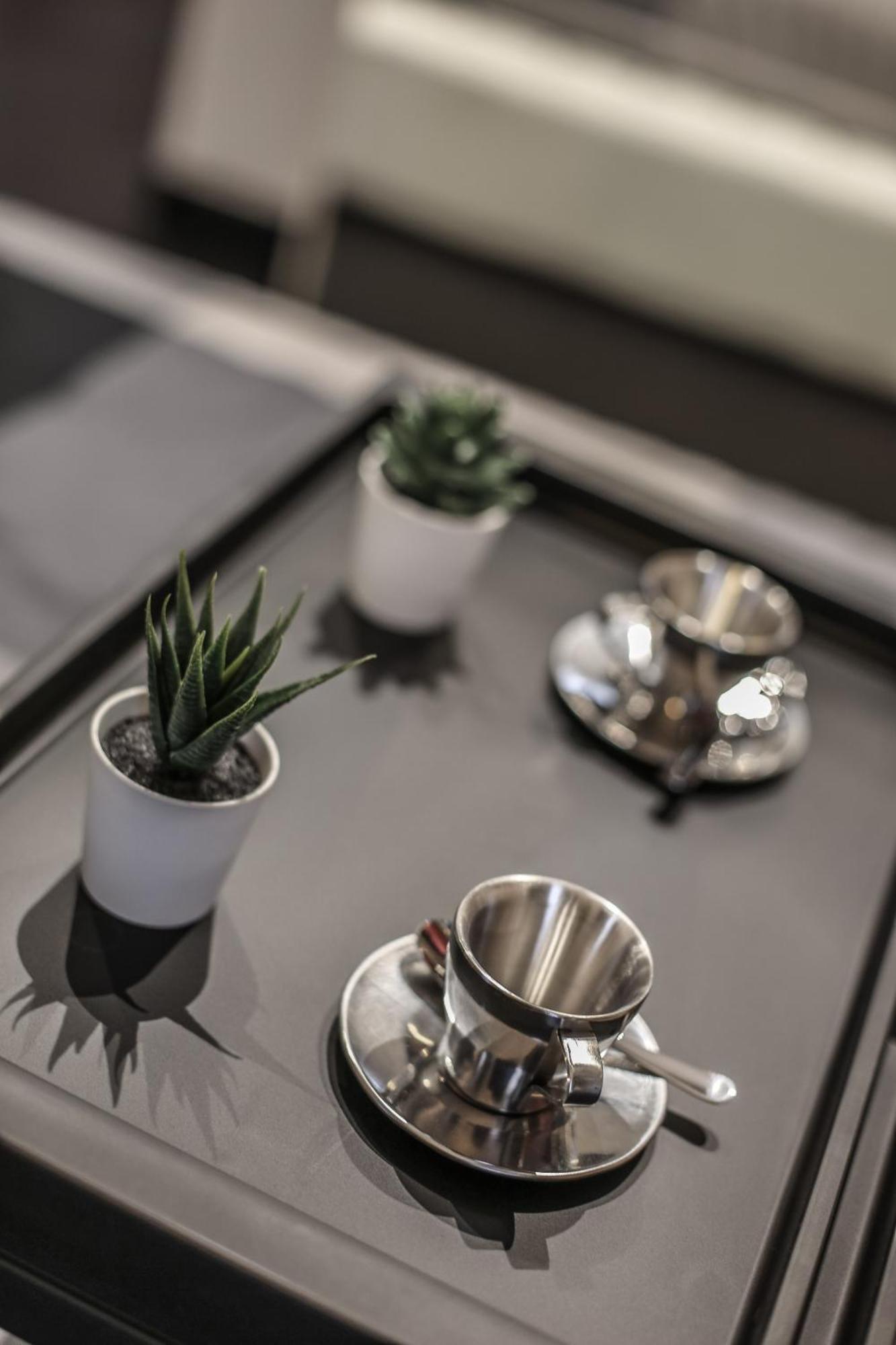 Stylish Apartment Near Duomo Milano Exteriör bild